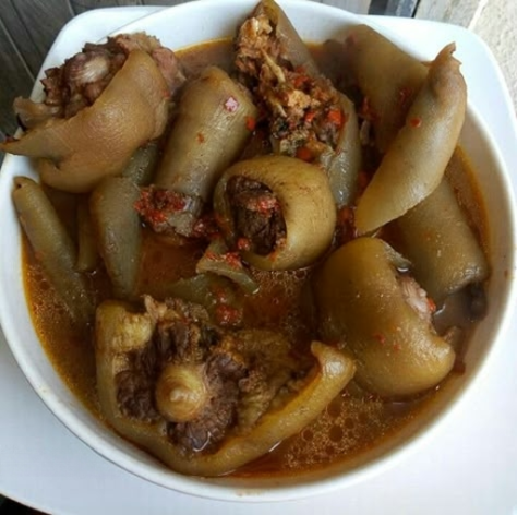 Pepper soup Canda (cow skin)